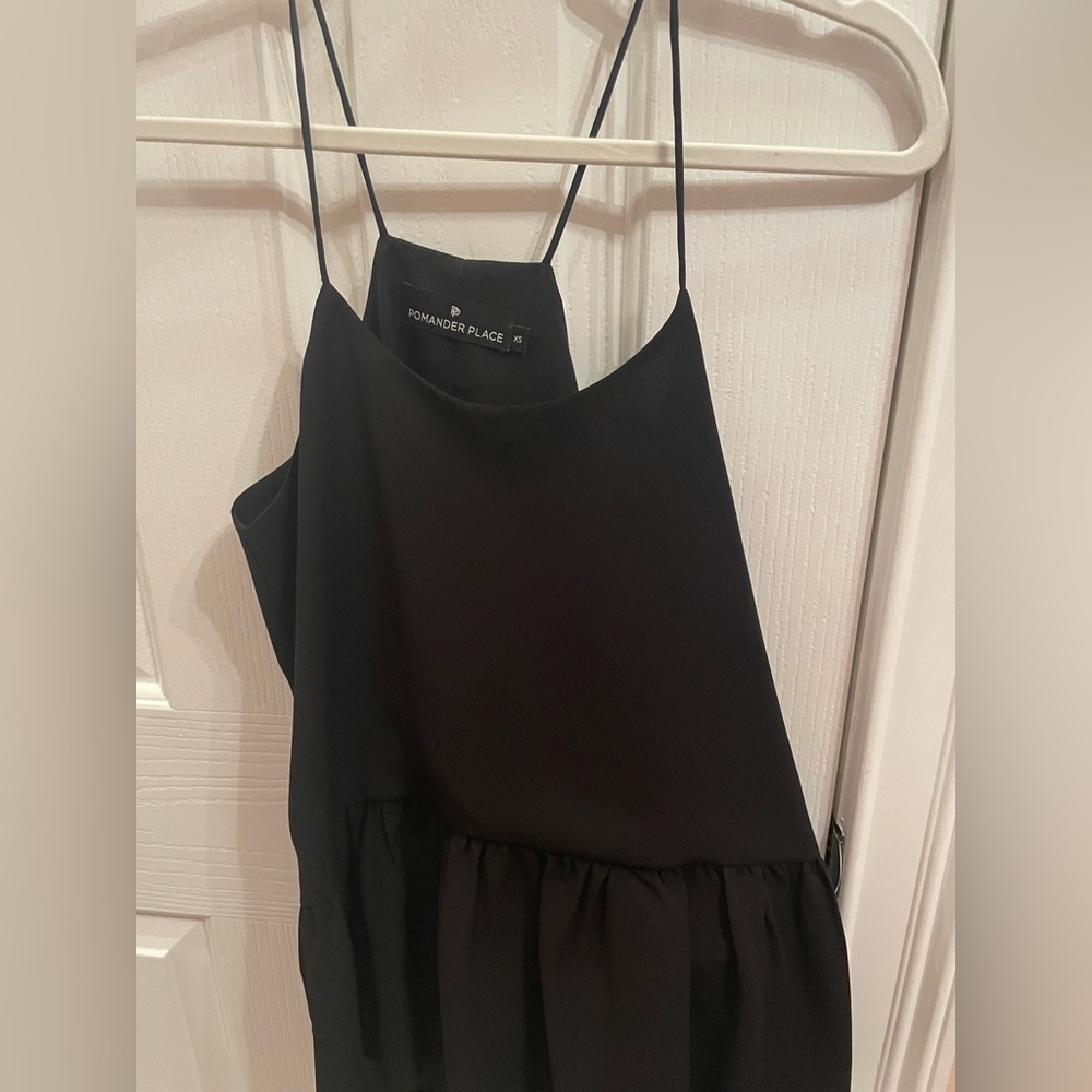 Pomander Place Tunic Tank Black